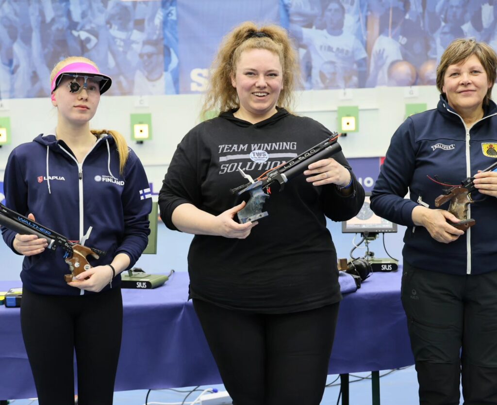 23737a66214e7bf4b4b161808c191f5a210baa2b