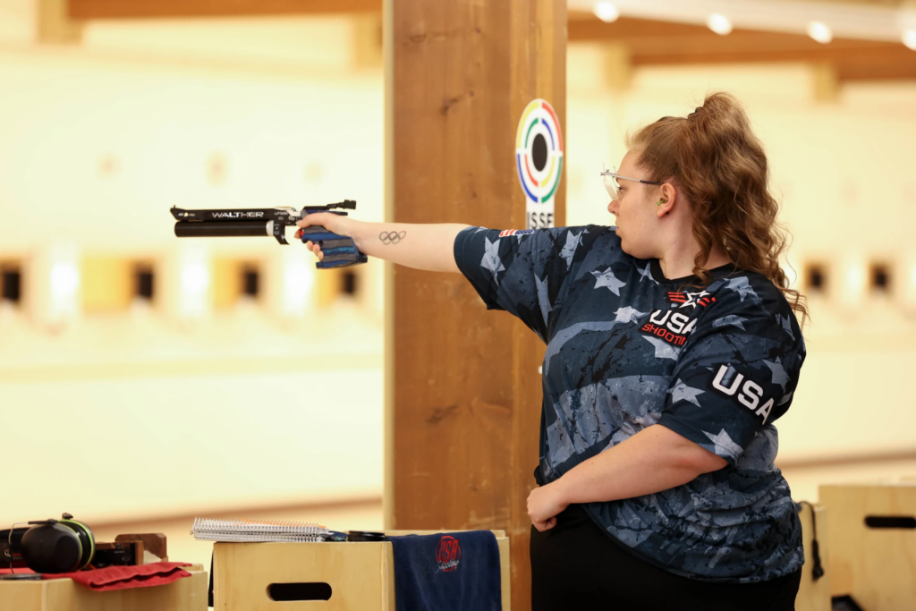 76c5c883a1424a4f8a57e8ebf51941779a73ed30